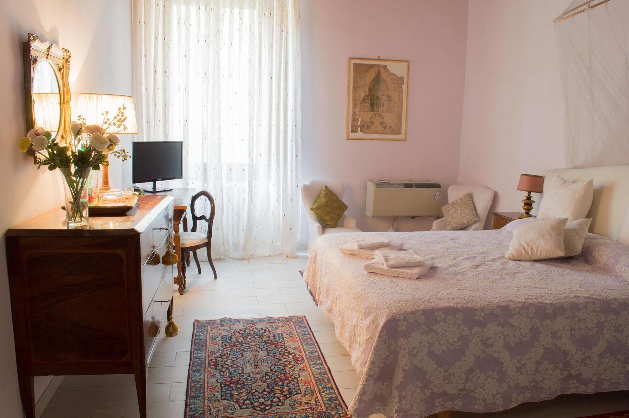 Bed and Breakfast La Rosa Townhouse Florencia Exterior foto